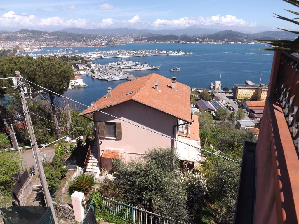 لا سبيتسْيا Tre Pini Apartment المظهر الخارجي الصورة
