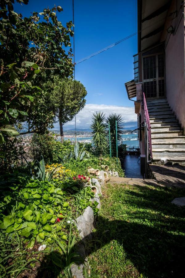 لا سبيتسْيا Tre Pini Apartment المظهر الخارجي الصورة